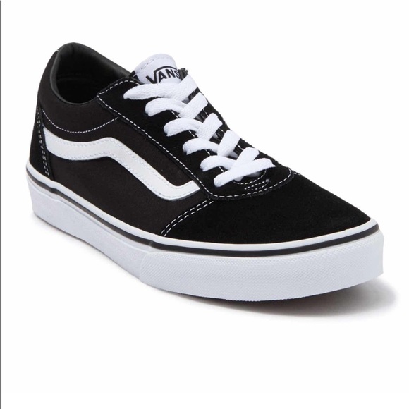 low top shoes vans